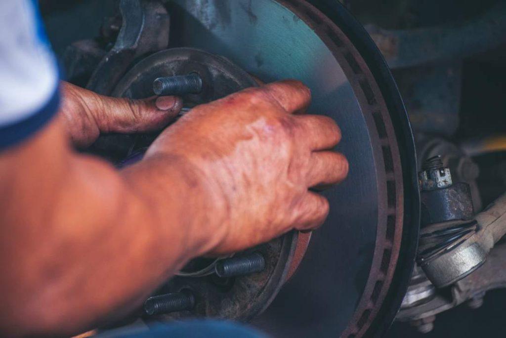 Checking vehicles brakes